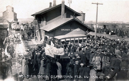 Soldiers departing at train station, Grundy Center, Iowa, 1918 | Noble Photographs