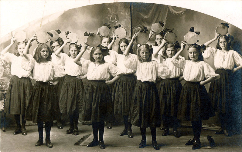 Girls' dance troupe, Roland, Iowa, 1910s | Noble Photographs