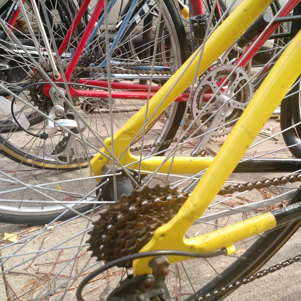 yellow_bike_square
