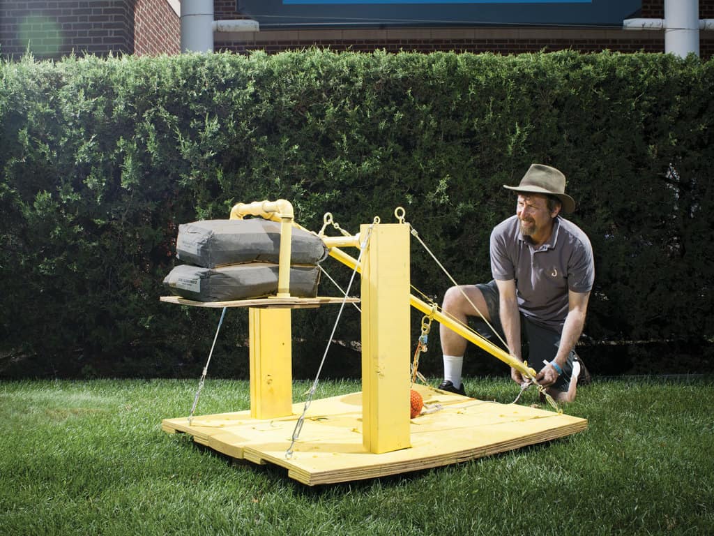 Gravity Catapult. Photo credit: Make : Technology on Your Time