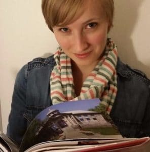 Image of Rachel Black holding a book