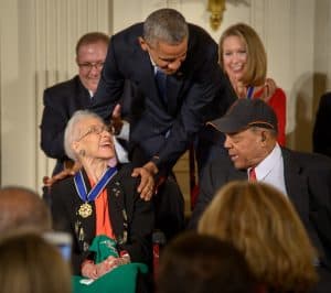 Image of Katherine Johnson receiving the Presidential Medal of Freedom