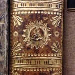 Close of of the gold decoration on the spine of a book