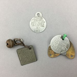 3 metal dog tags