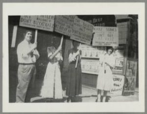 Edna Griffin photographs. Iowa Women's Archives, University of Iowa Libraries.